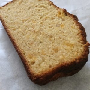 Bananenbrood met abrikozen en vanille