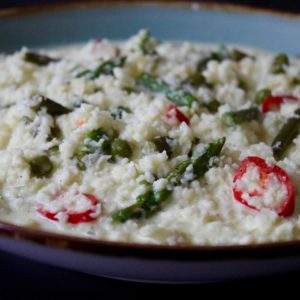 risotto van bloemkoolrijst met kokos en groene groente